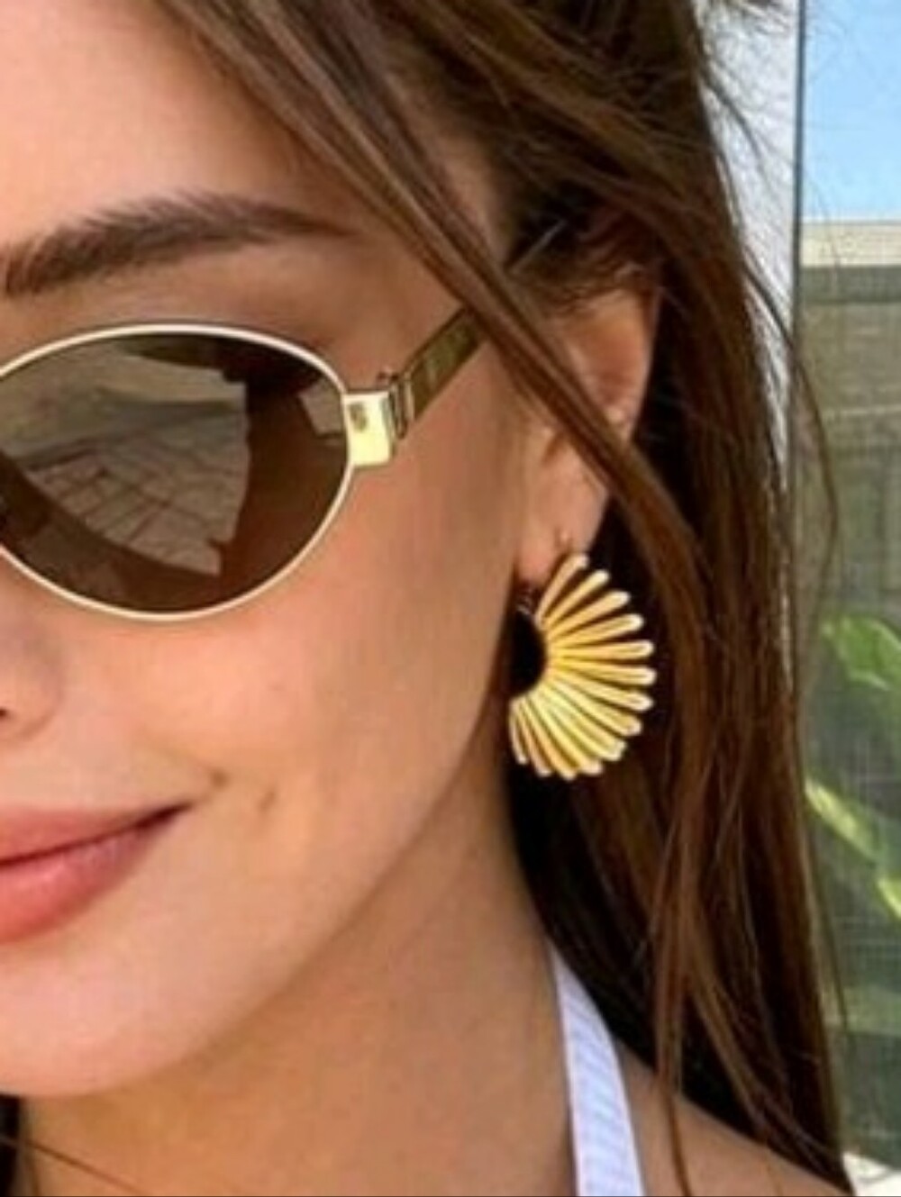 NEW! Gold Minimalist Fan Statement Earrings - Elegant Women Accessories